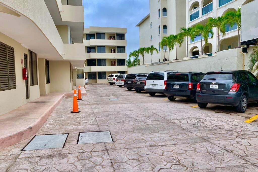 Oceanfront Condo Bm By Andiani Cancún Extérieur photo