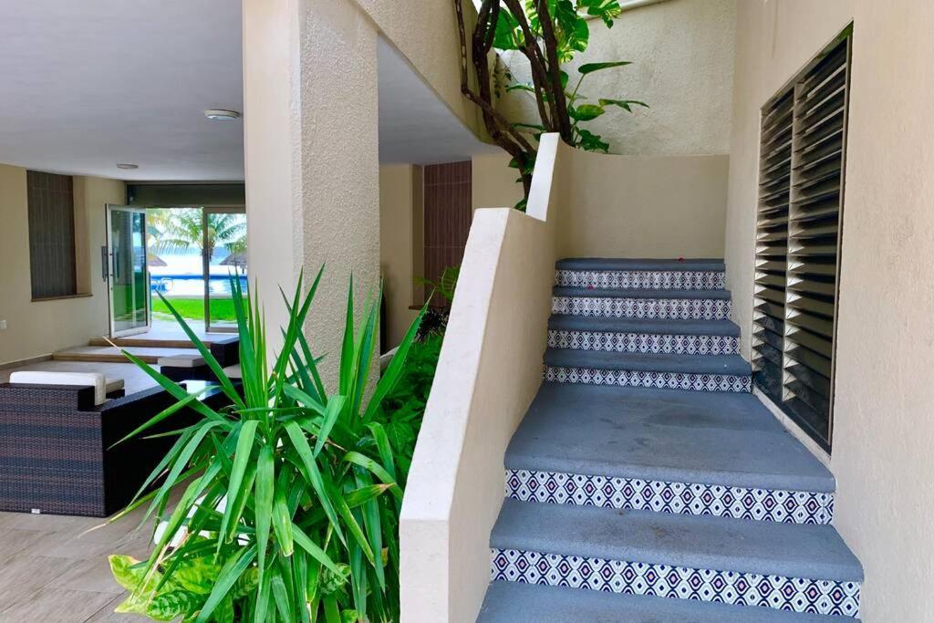Oceanfront Condo Bm By Andiani Cancún Extérieur photo